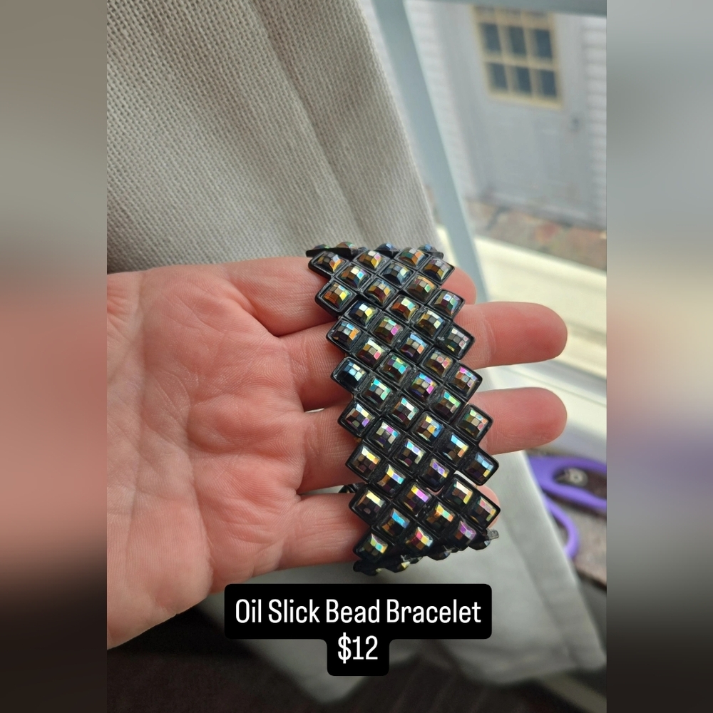 Iridescent Beaded Bracelet